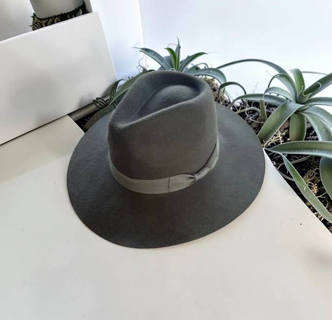 Australian Wool Rancher Hat with Grosgrain Band: Camel