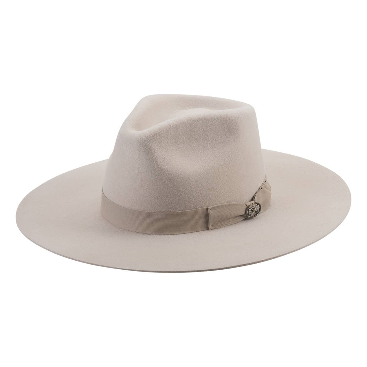 Street Gossip: Buckskin / M