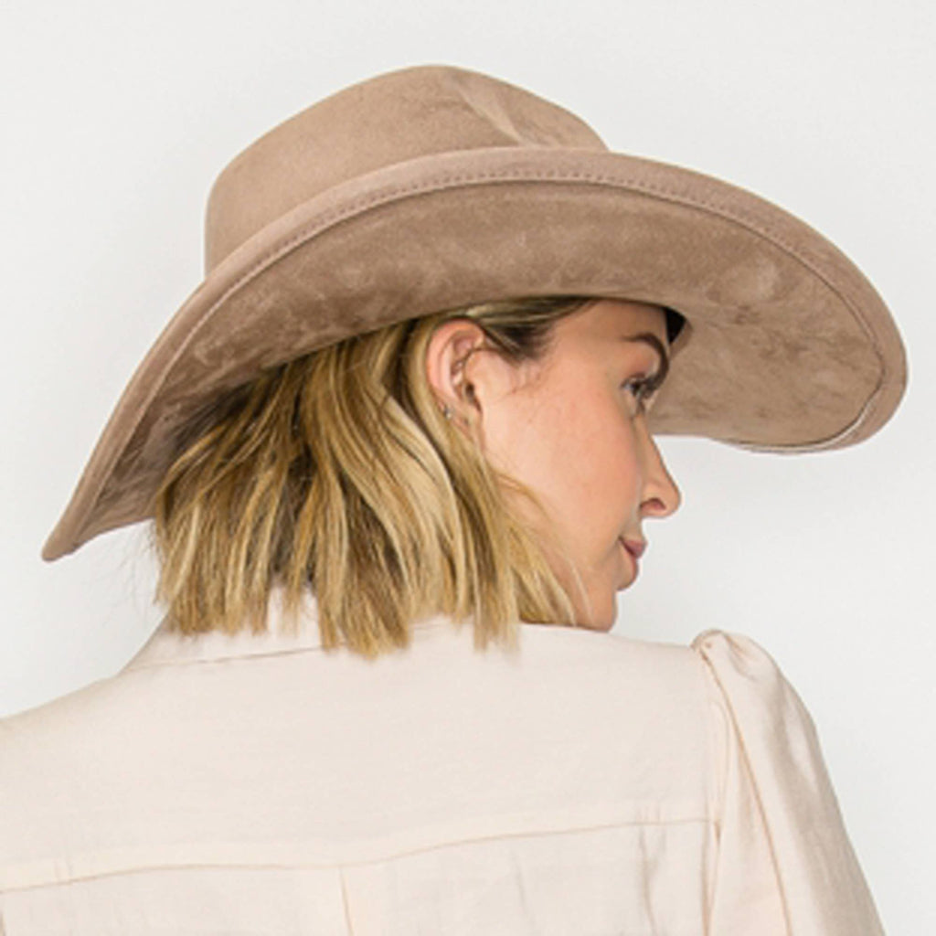 Vegan Suede Cowboy Hat: CARAMEL / ONE SIZE