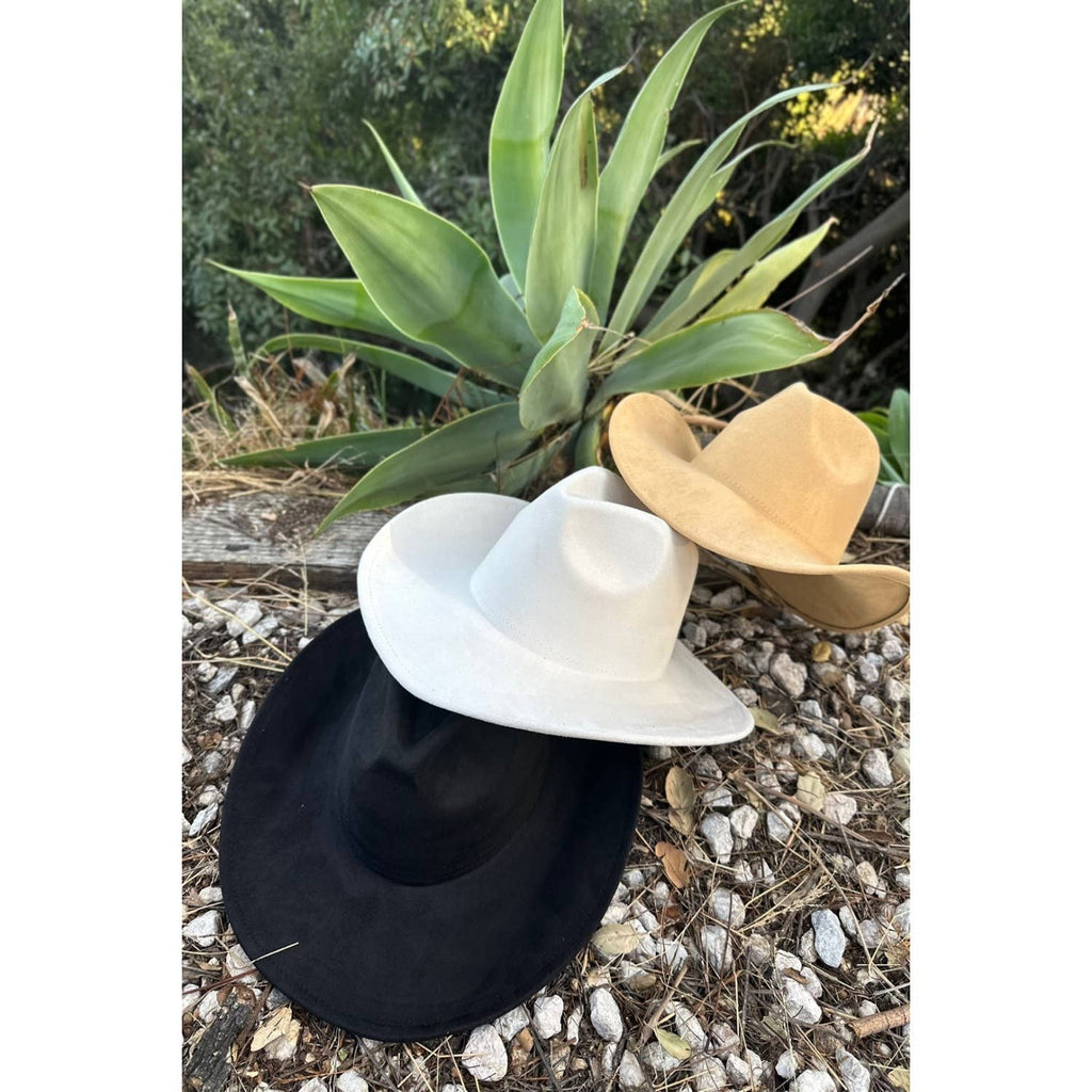 Vegan Suede Cowboy Hat: CARAMEL / ONE SIZE