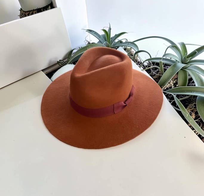 Australian Wool Rancher Hat with Grosgrain Band: Camel