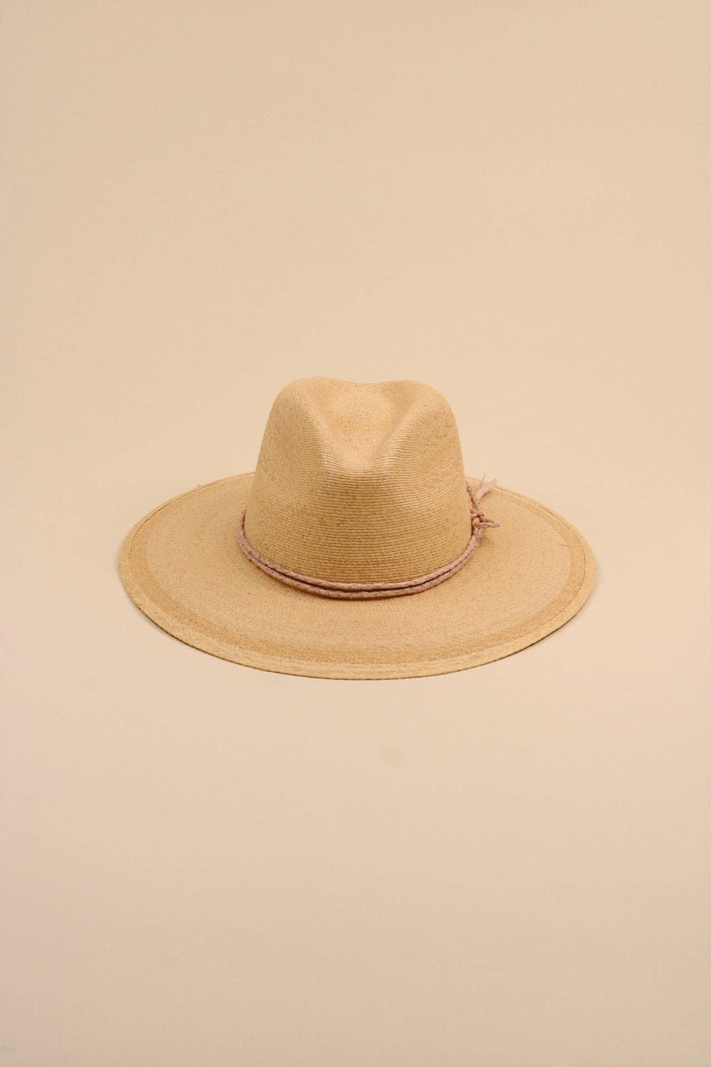 Cabo Fine Palm Leaf Rancher - Tan: L