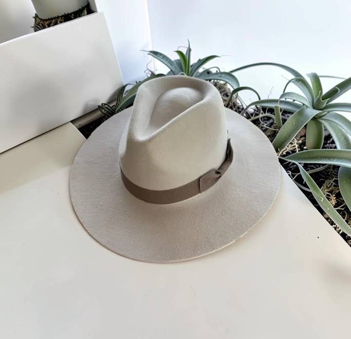 Australian Wool Rancher Hat with Grosgrain Band: Camel